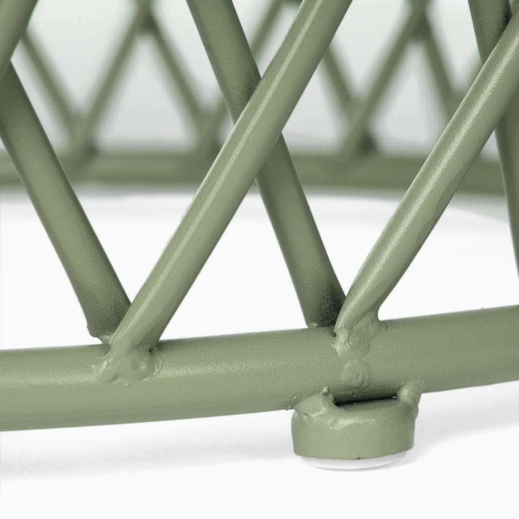ALAMERA 19.75 Outdoor Side Table